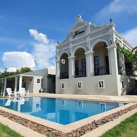 Je T'Aime Cafe & Villa Sing Buri Εξωτερικό φωτογραφία