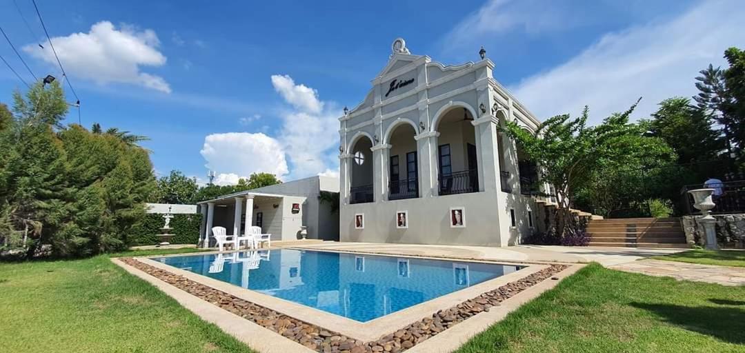 Je T'Aime Cafe & Villa Sing Buri Εξωτερικό φωτογραφία
