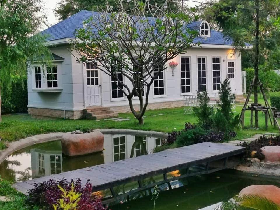 Je T'Aime Cafe & Villa Sing Buri Εξωτερικό φωτογραφία